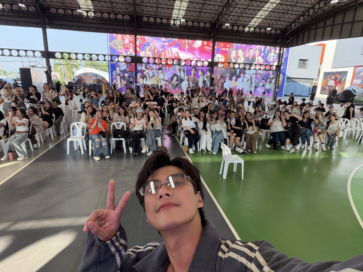 Ohmpawat tweet media