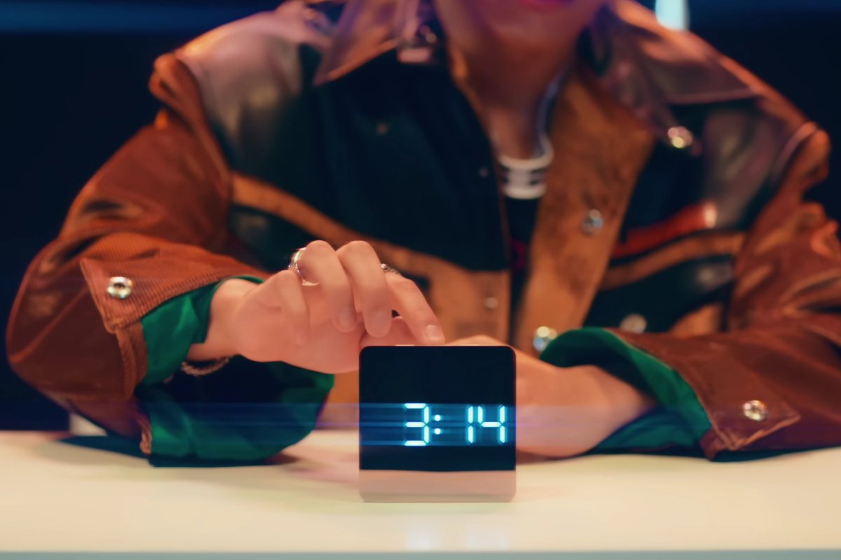 onf lore bot tweet media