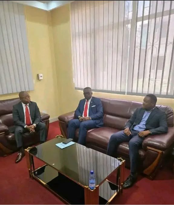 ᏟᎬᏁᎢᏒᎪᏞ👑🇨🇩 tweet media