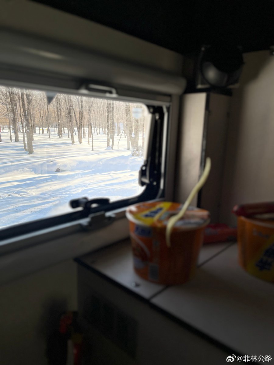 Robert Makaryk tweet media