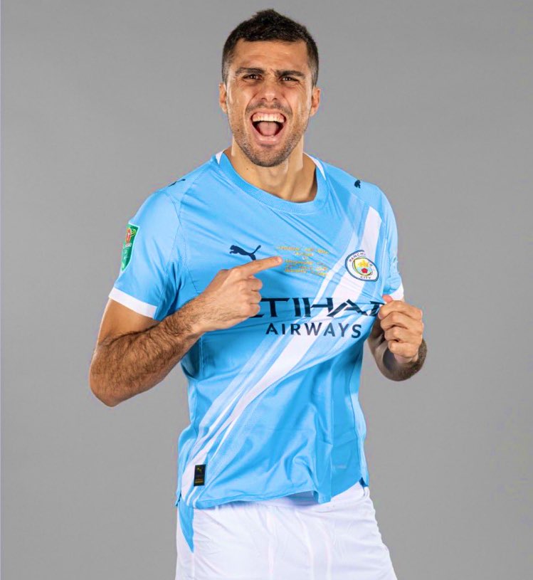 Blue Moon tweet media