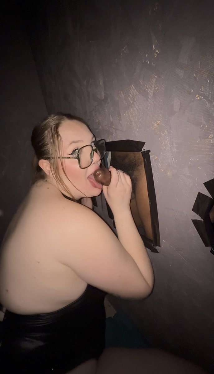 LaylaAndGingerHTX tweet media