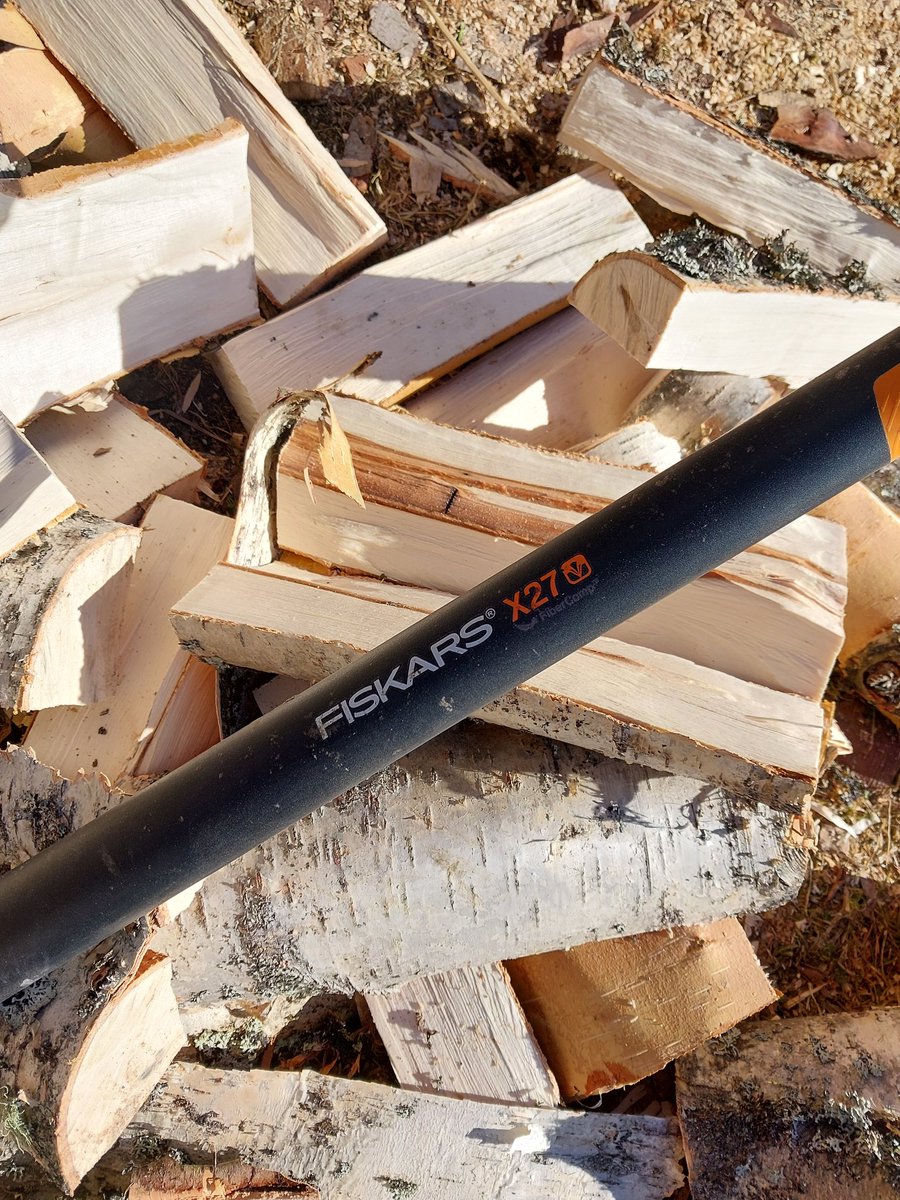 TurmiolanTommi tweet media