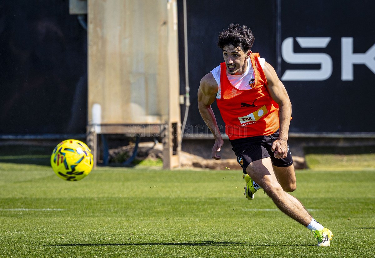 Valencia CF tweet media