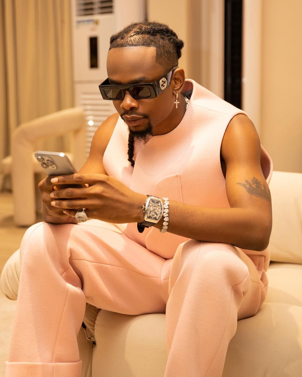 YabaLeftOnline tweet media