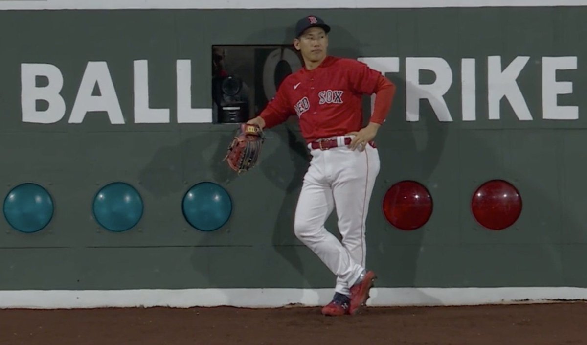 Céad Míle Fáilte tweet media