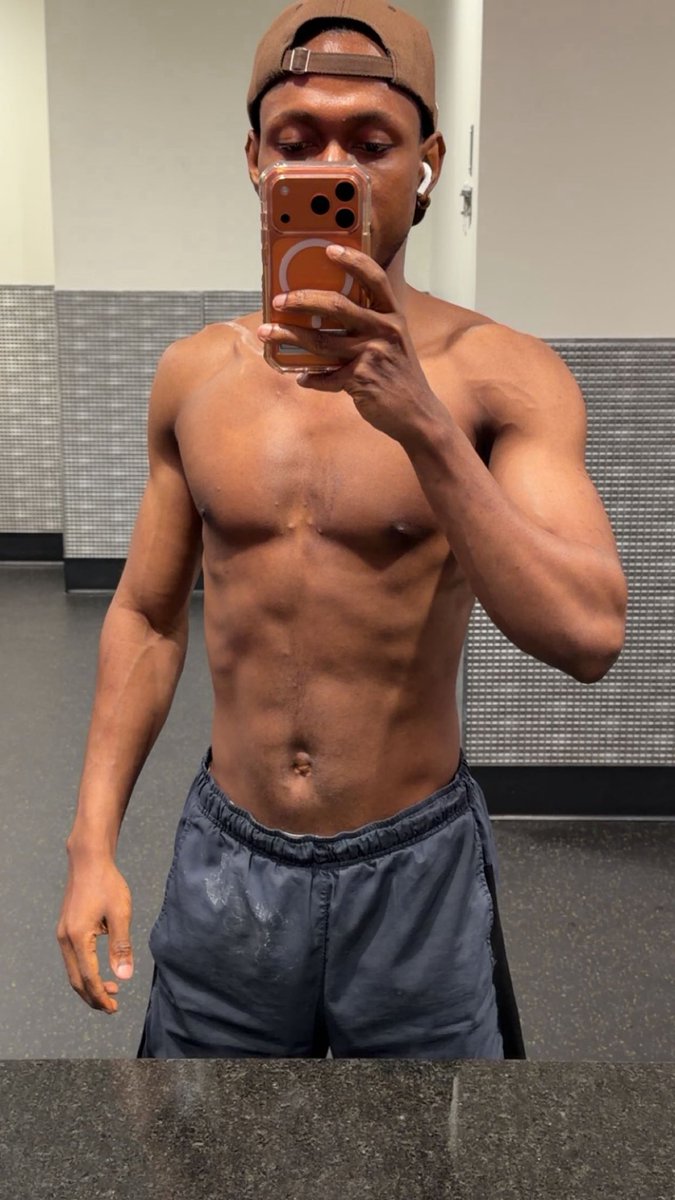 Oladotun tweet media