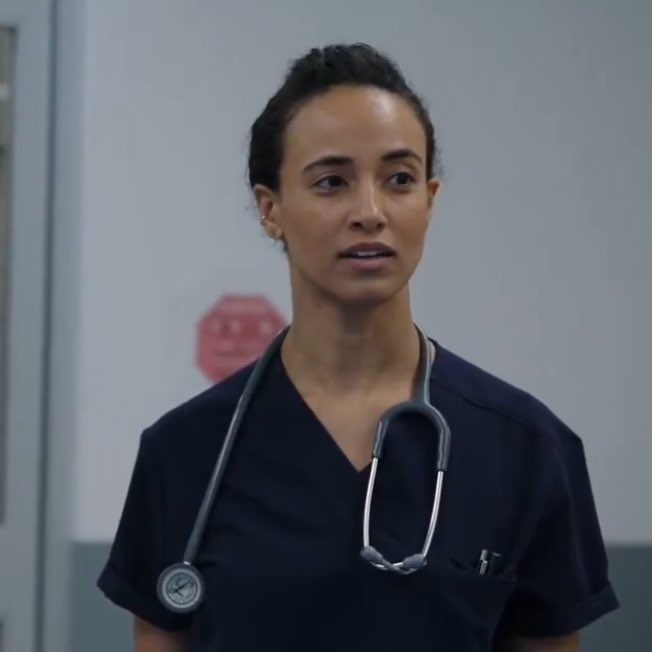 nat 💟 garsantos cult leader tweet media