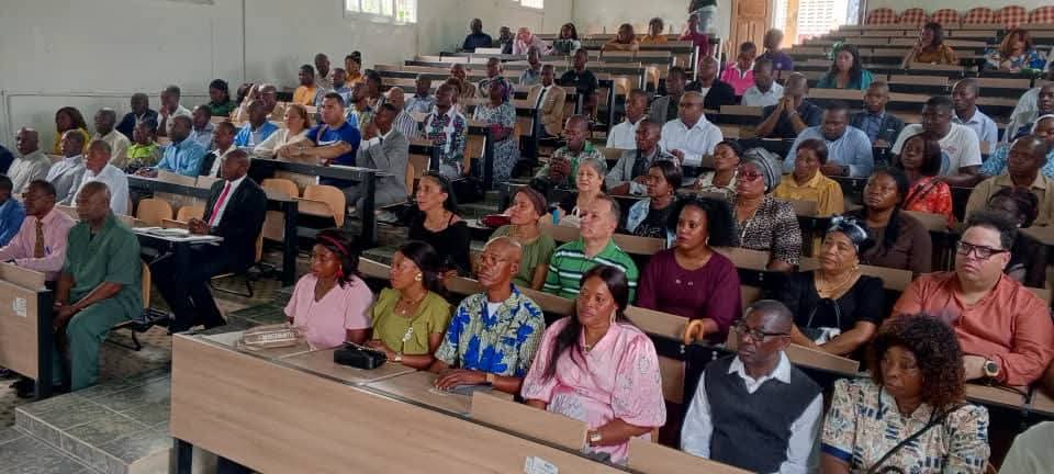 @elsa_ena2 tweet media