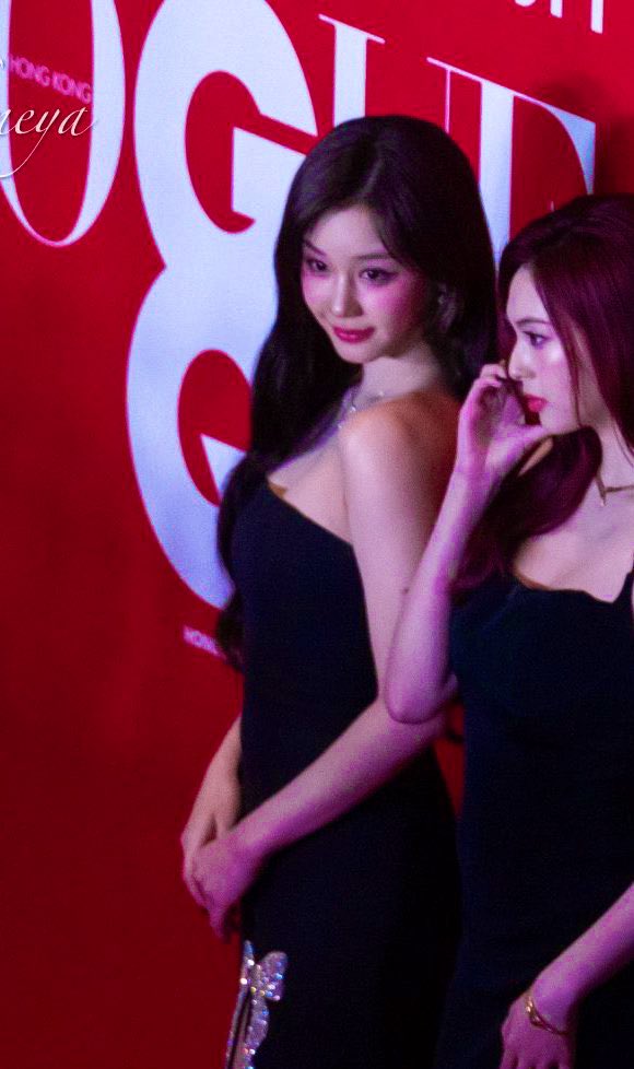 🔮 señorita tweet media