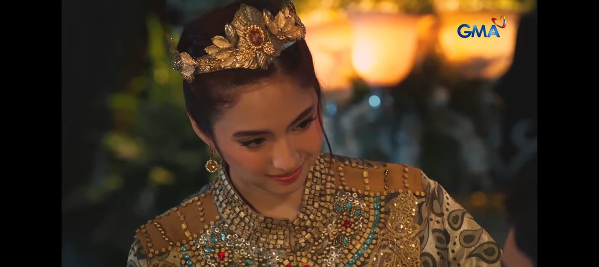 𝙑ɨ𝘢☽̶☾ tweet media