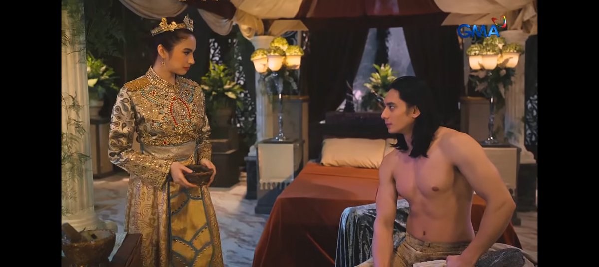 𝙑ɨ𝘢☽̶☾ tweet media