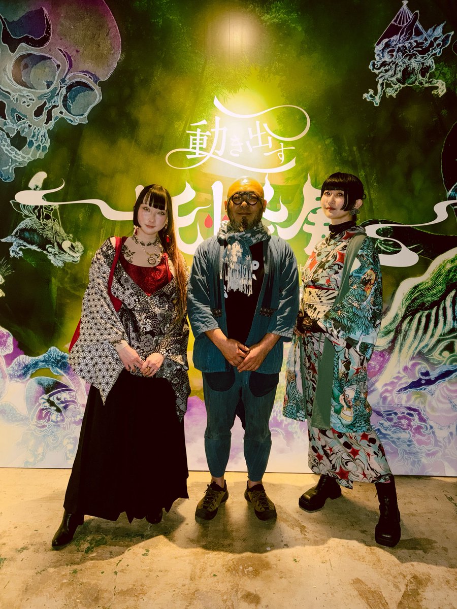 さんかく tweet media