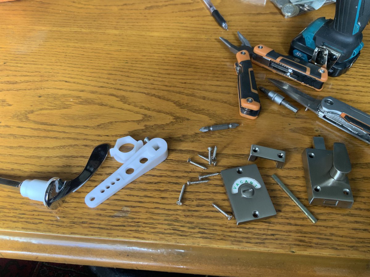 Olde cottage tweet media