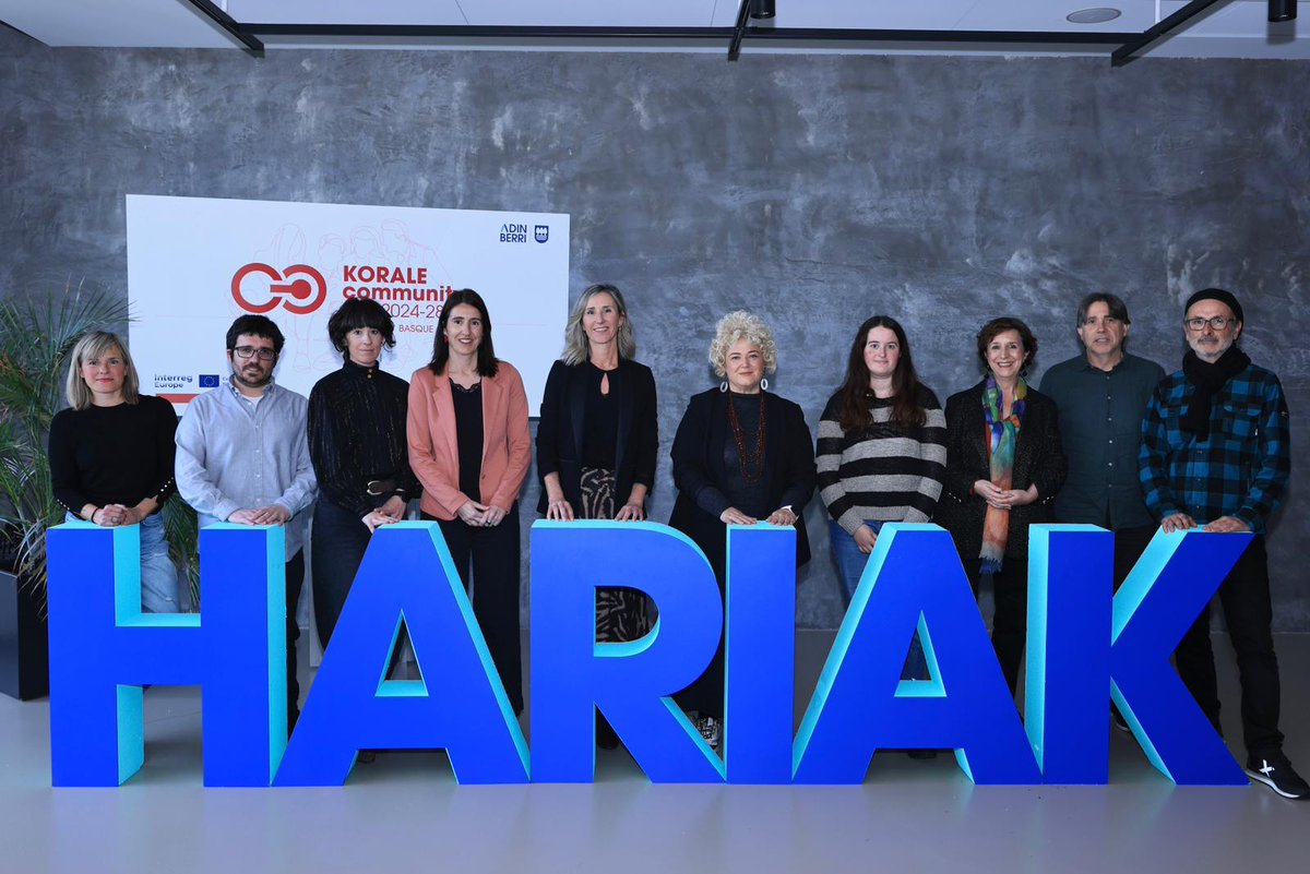 MasDUnoGipuzkoa's tweet image. Con Eduardo Yañez 
Más de uno Gipuzkoa 26/03/2026 labur.eus/frvxdovc 
@AdinberriFund #Hariak 
@snsebastianshop @FomentoSS #EuskalFatKap 
@asuncionklinika Tratamientos láser 
#OnEgin 
@duchaya #TakeKubo Premio al mejor jugador de la #RealSociedad de la pasada temporada