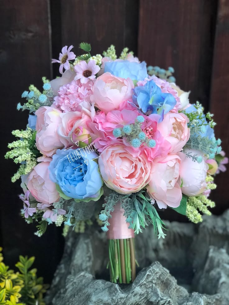 The floral diary tweet media