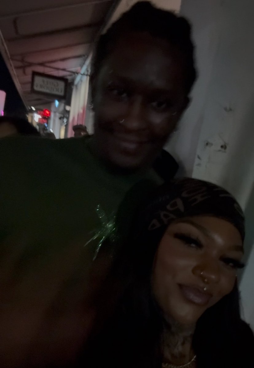 MARNEEZY tweet media