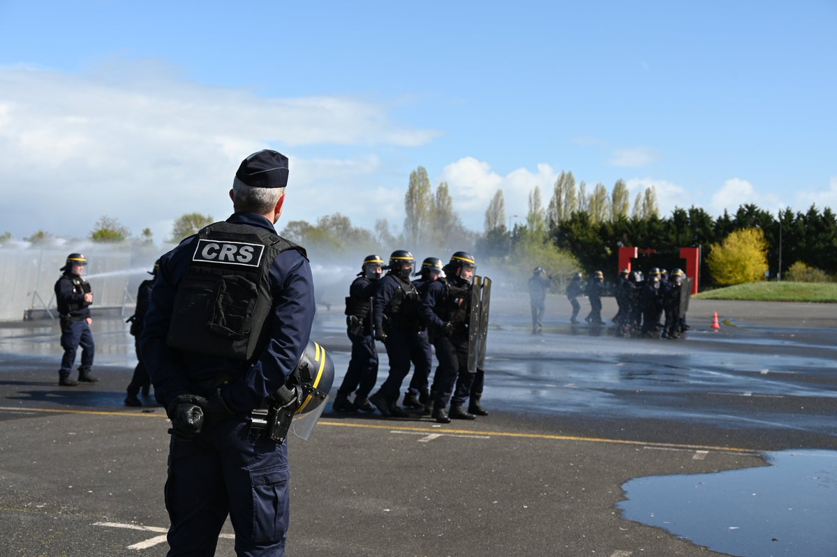 Image de Préfet d'Indre-et-Loire - #Sécurité | Entrainement de la CRS 41 👮
Pierre-Ange Savelli, sous-préfet et directeur de cabinet