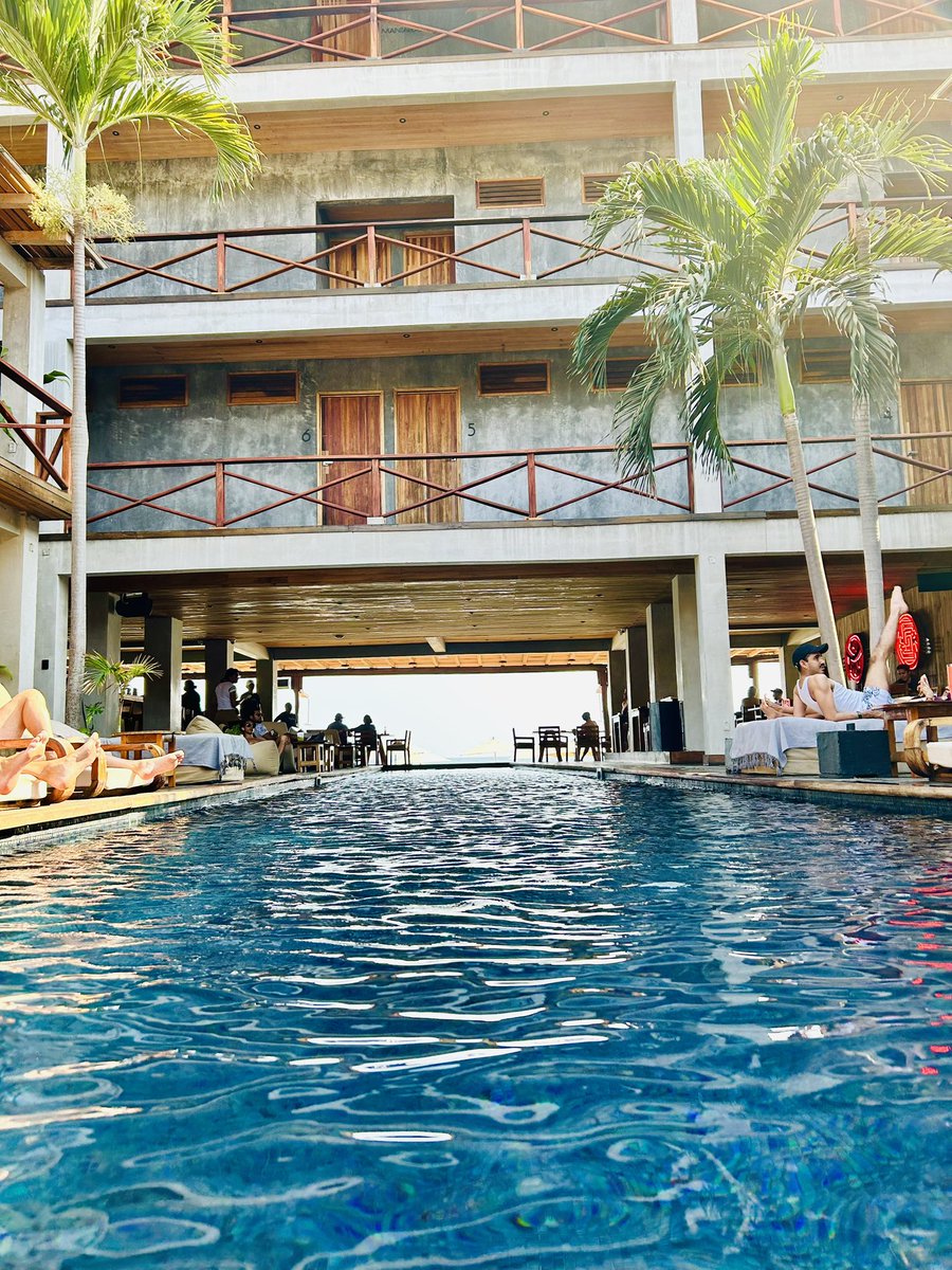 Serge Corona tweet media