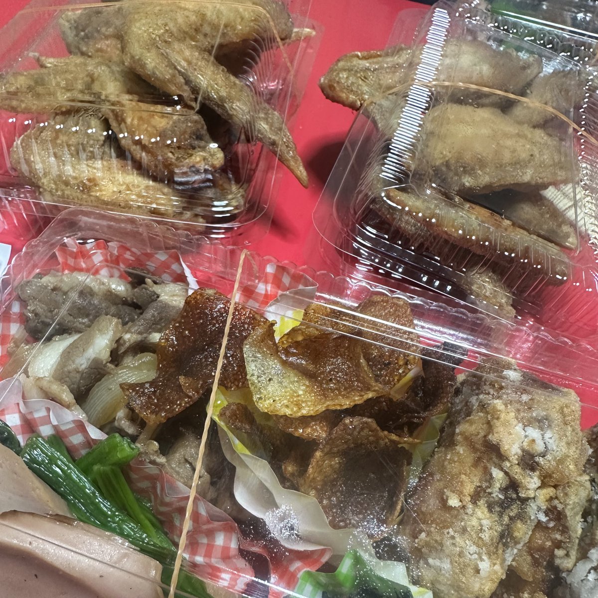 matuMisuzu's tweet photo. 今日できちんと作る弁当は最後
明日はお惣菜詰め込もう☺️
しかし
お差し入れも相まって
見事に茶色笑
茶色は美味しいのよな😋
#東雲座 千秋楽は29日の昼の部です
皆様お待ちしております♪

#劇団澤村
#松丸家美寿々
#初めてのサワラの竜田揚げ https://t.co/dHevFUIC3L