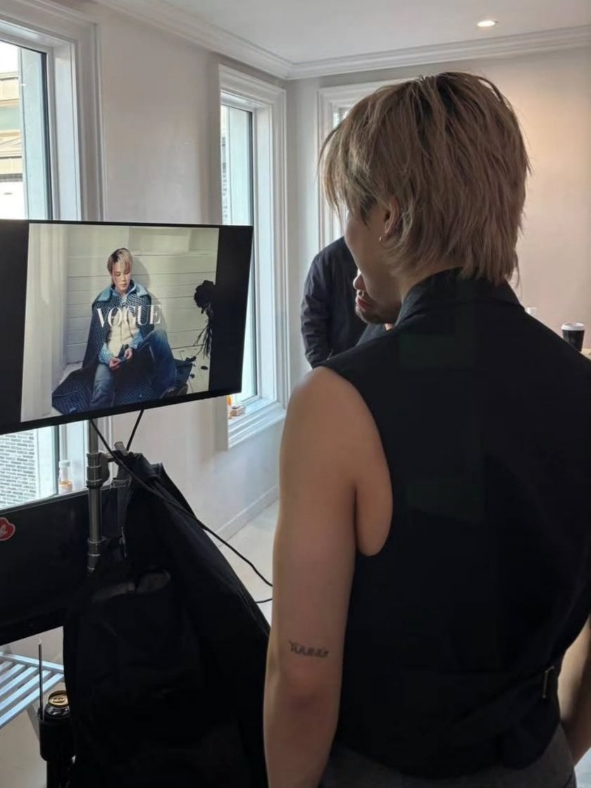 JIMIN RECORD tweet media