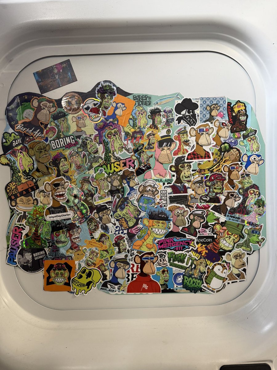 JCS Snacks🍌🧪 tweet media