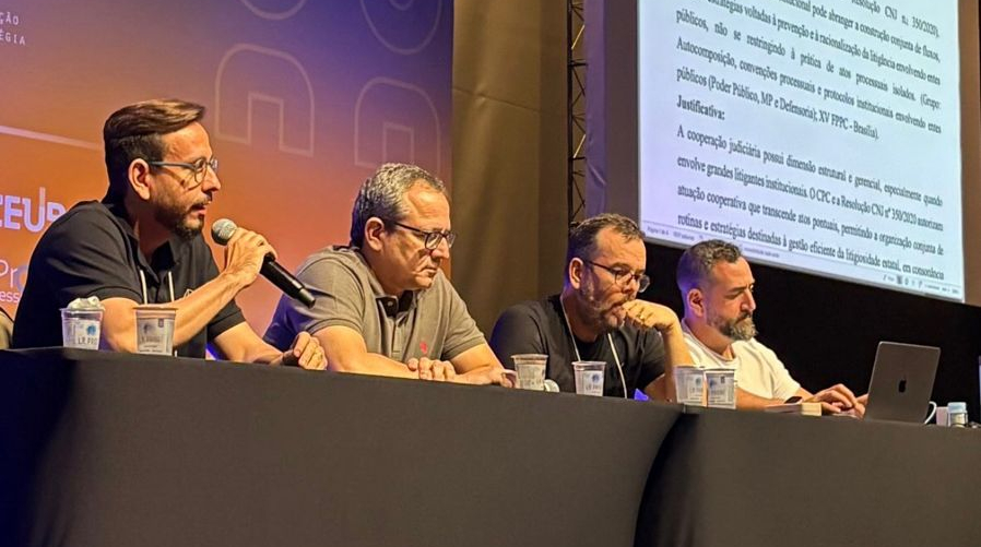 Defensoria Pública da União tweet media