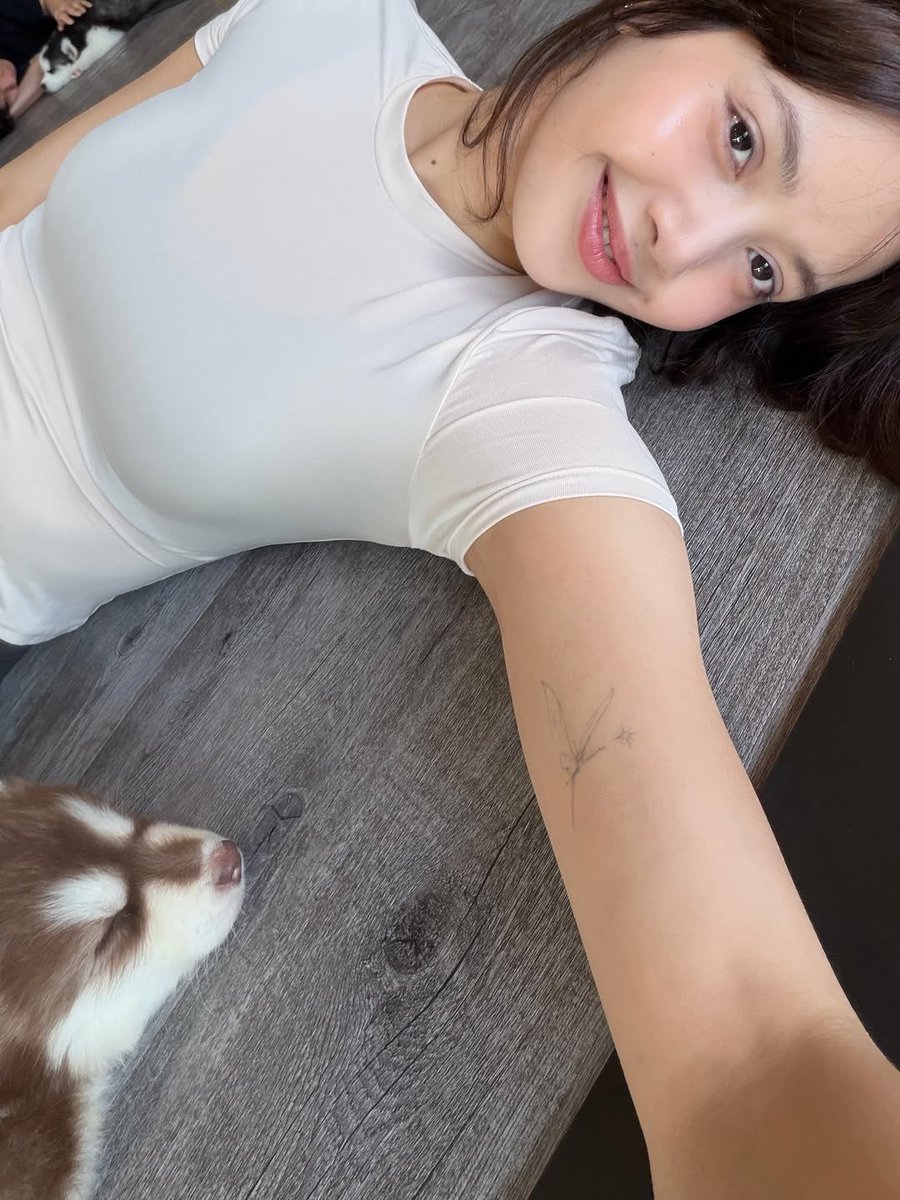 lisa pics tweet media