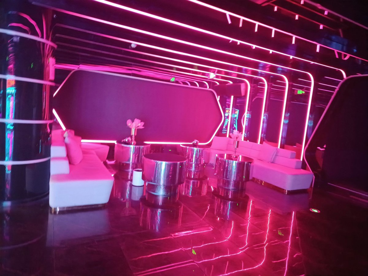 BlackSideStory tweet media