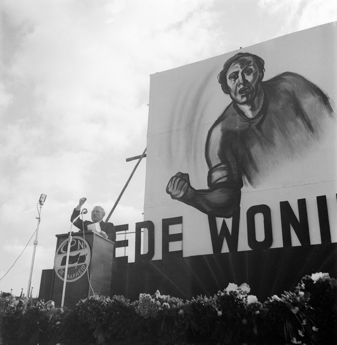 A.T. Levi✩ tweet media