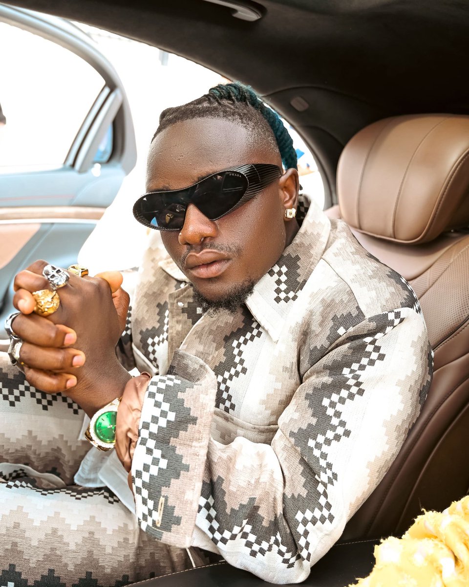 officialdrela's tweet photo. Dear fans, I see all the love, support and the backing of The Big Drela project. I do not take it for granted.

Stream and enjoy 'Jekomo' here
https://t.co/bPJpS1d3gI https://t.co/Ywrel8XvjX