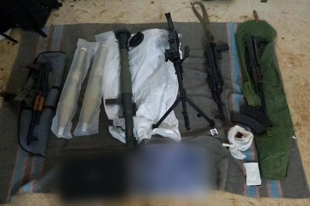 الكوماندر tweet media