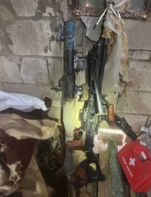 الكوماندر tweet media