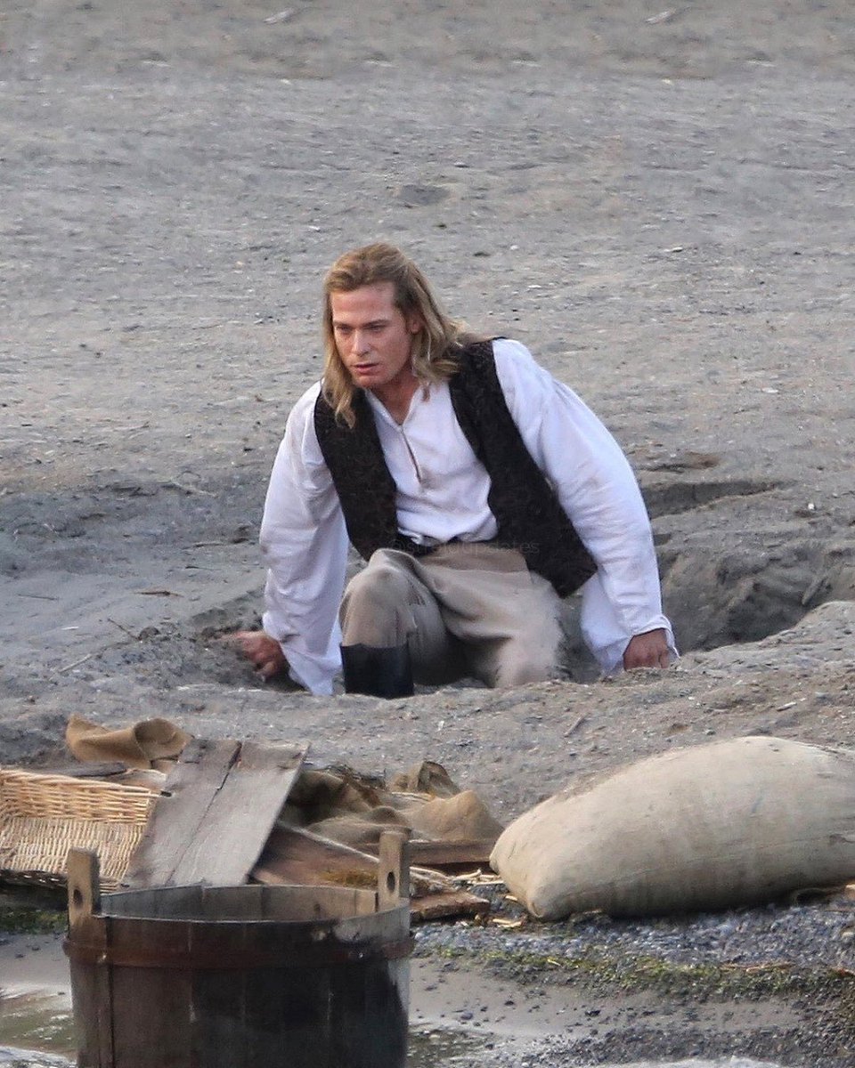 bunny kitty sam reid🐇 tweet media