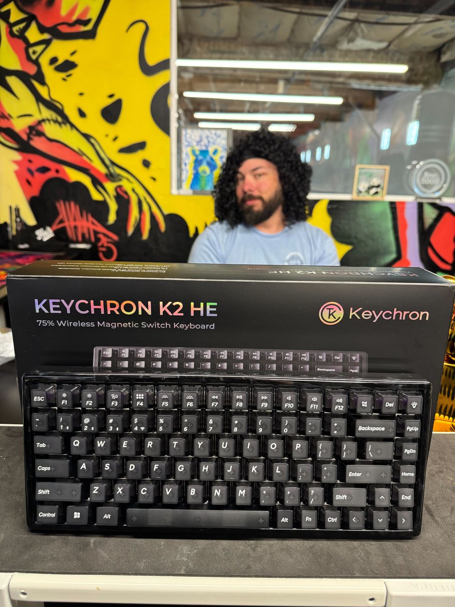 META PCs tweet media