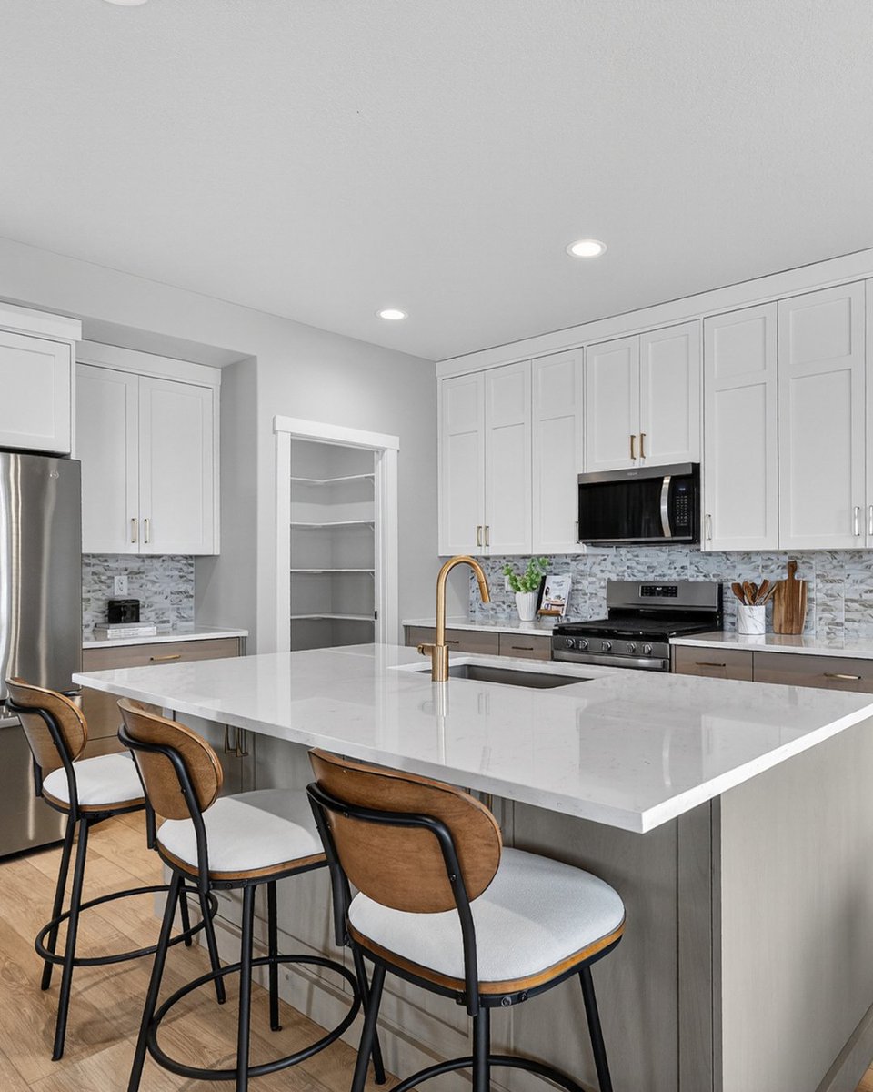 Every home journey has a starting point and this is ours! Visit our JDC Ranch sales center to explore floor plans, tour homes, and find the right fit for you.⁠