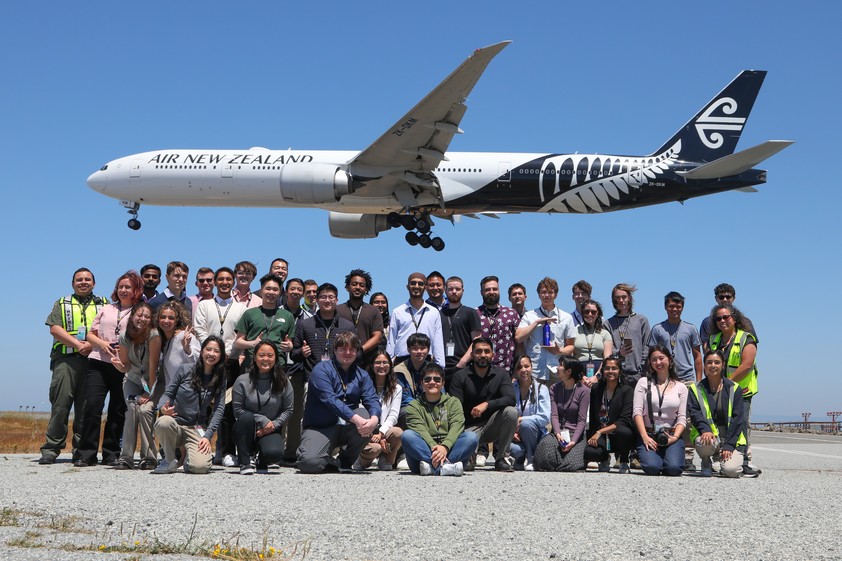 San Francisco International Airport (SFO) ✈️ tweet media