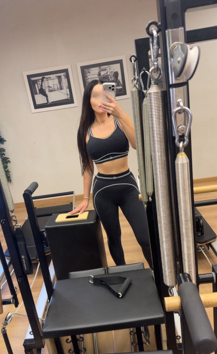 Victoria | soon in Paris 🇫🇷 | tweet media