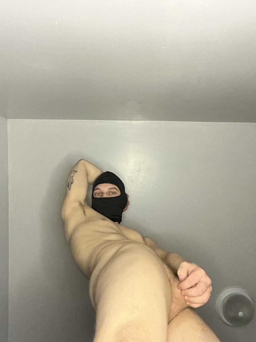 SinfulDelight7's tweet photo. @hotdudezz https://t.co/ViGNHKuvhI