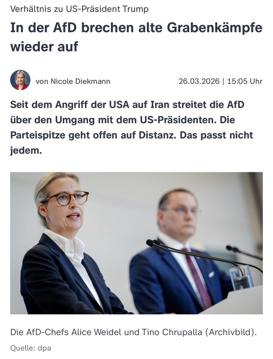 djcooky78's tweet image. Die 🇩🇪 #AfD ist die Fahne im Wind und wäre ohne das Thema #Remigration komplett konzeptlos. Natürlich ist das der Klientel die so eine rechte Randgruppe wählt egal, weil diese dem großen Ganzen intellektuell eh nicht folgen kann. zdfheute.de/politik/afd-ve… #AfDVerbot #Trump #Weidel