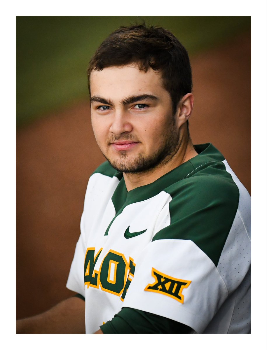Cut4Photography's tweet photo. Blessed to have covered these guys at @BaylorBaseball over the years.  @MLB Opening Day is one of my favorite days of the year and getting to see some 🐻out there always makes it even better.  Shea, Cody, Max and Nick…get after it!  ⚾️ ☀️ 

#BaylorBaseball 
#MLB
#OpeningDay https://t.co/DsXkHnjwAp
