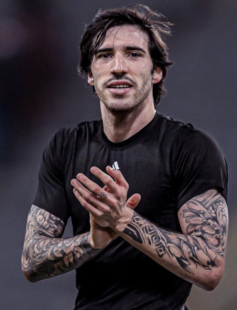 UtdPrincewill🔴 tweet media