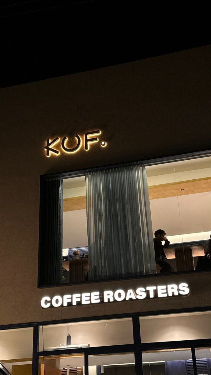 ﮼عذيـــــه tweet media