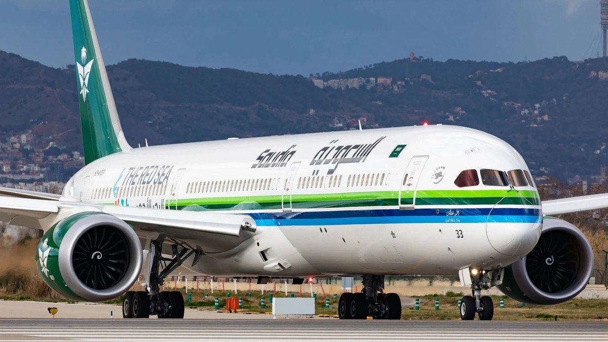 عروض الطيران والفنادق tweet media