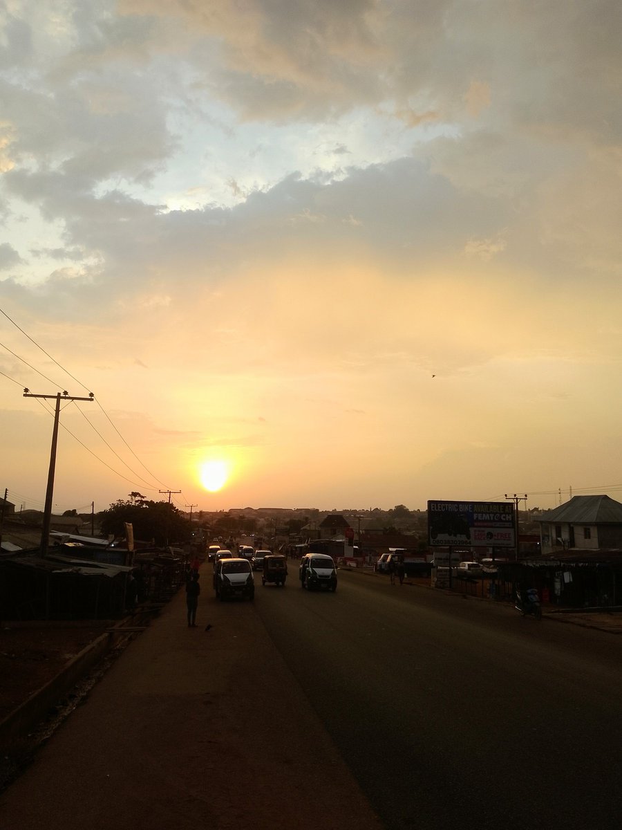 Mira_lens0's tweet photo. There's always a story to tell in Ilorin.
#shotonandroid https://t.co/avas2rCBbh