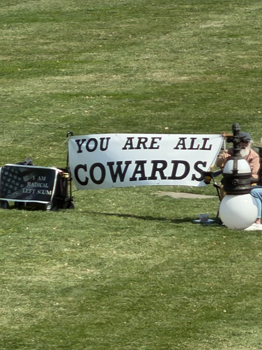 Matt Laslo tweet media