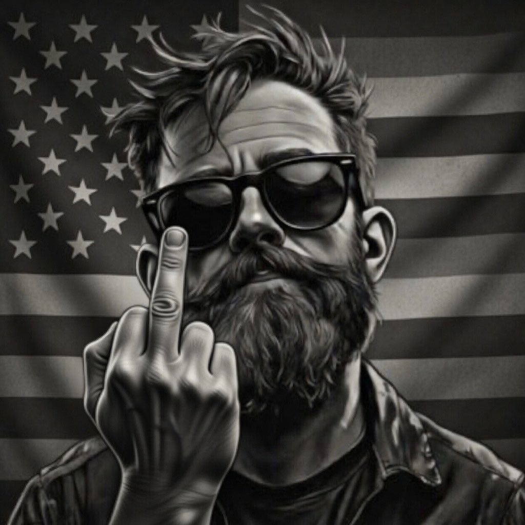 C𝔯𝐘ᵖⓉicŘƗČⓀ tweet media