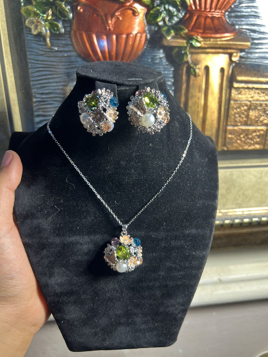 fine fingers,SharifaBites&Bling (Mrs) tweet media