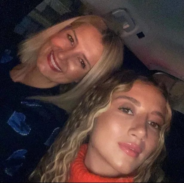 İstanbul Son Dakika! tweet media