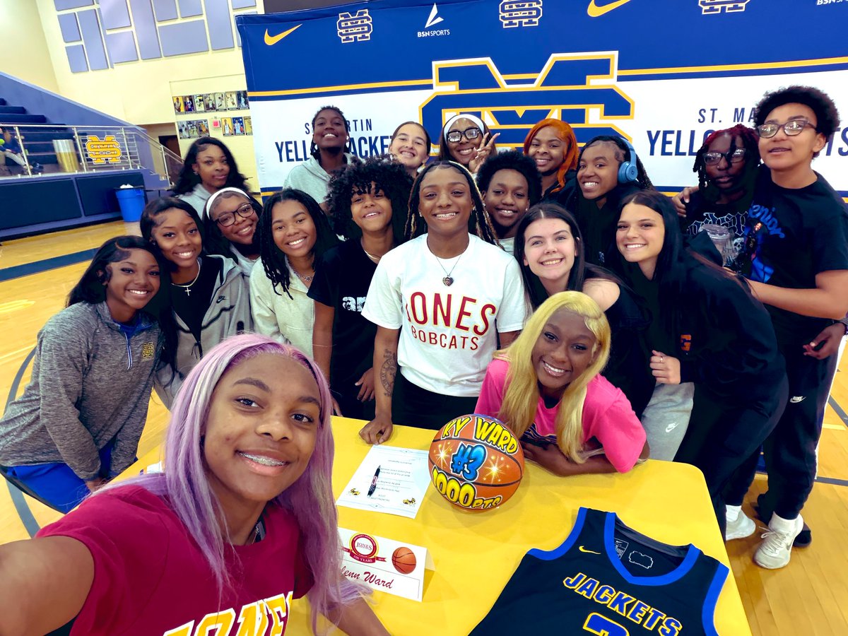 St. Martin Lady Yellow Jackets 🏀 tweet media